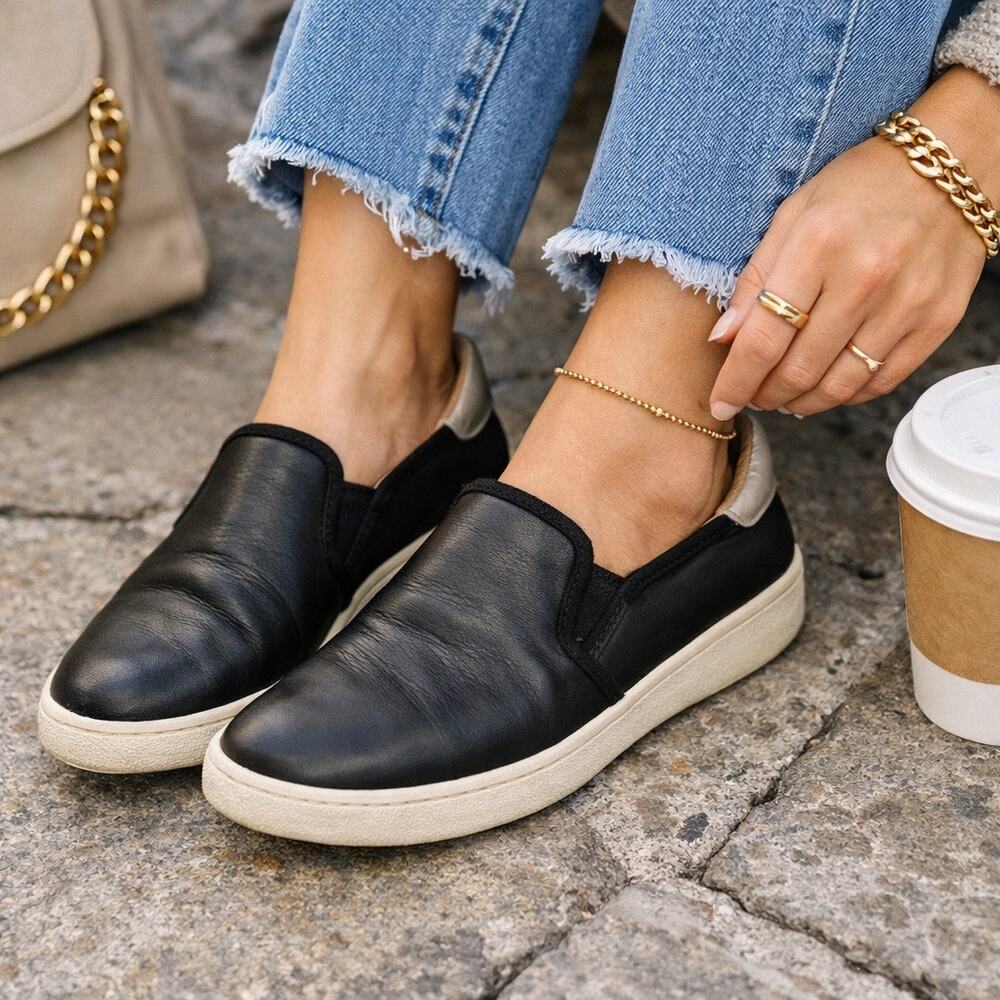UGG Shoes Womens Size 9 Black Leather Slip On Flats Loafer Sneaker Office Casual